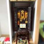 伝統型唐木仏壇へのお買い替え。紫檀系18号日本製、天台宗のお仏壇。滋賀県甲良町のお客様
